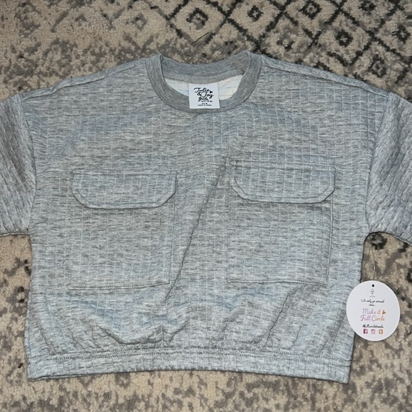 Small (7-8) Jolie & Joy Girls by FCT with Love Long Sleeve Gray Sweatshirt - Picture 2 of 8